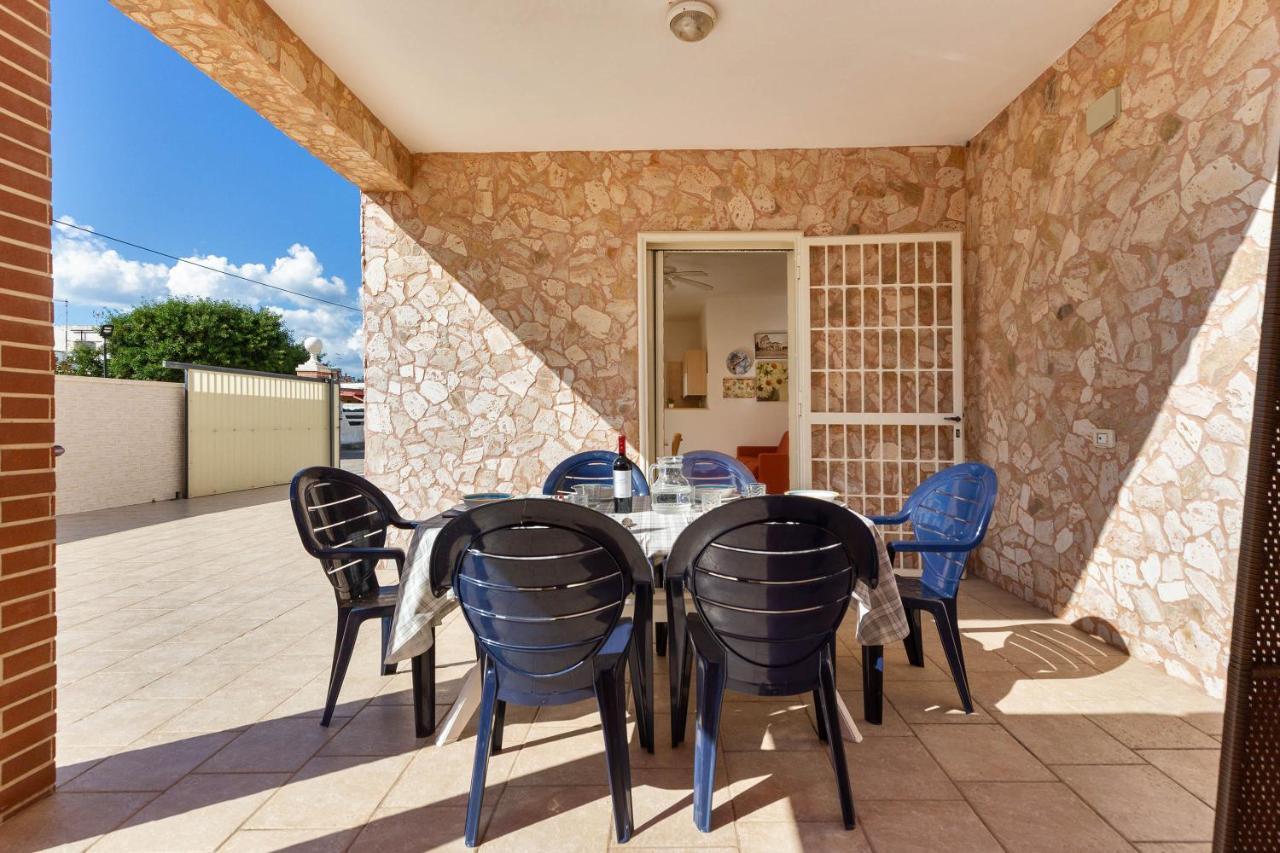 Villetta Martina By Barbarhouse Porto Cesareo Exterior photo